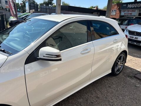 Mercedes-Benz A Class 1.5 A180d AMG Line (Premium) 7G-DCT Euro 6 (s/s) 5dr 33