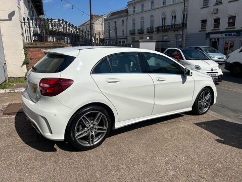 Mercedes-Benz A Class 1.5 A180d AMG Line (Premium) 7G-DCT Euro 6 (s/s) 5dr 44