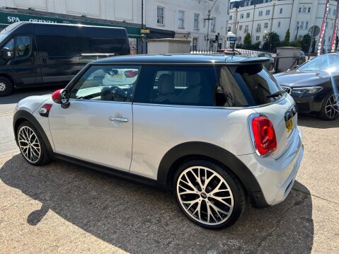 Mini Hatch 2.0 Cooper S Auto Euro 6 (s/s) 3dr 42