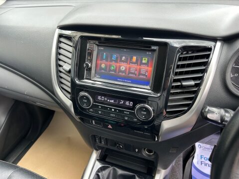 Fiat Fullback 2.4D LX 4WD Euro 6 4dr (Euro 6) 15