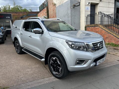 Nissan Navara 2.3 dCi Tekna Auto 4WD Euro 6 4dr 48