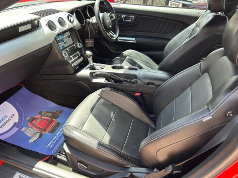 Ford Mustang 2.3T EcoBoost Fastback SelShift Euro 6 2dr 5