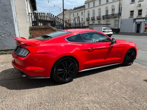 Ford Mustang 2.3T EcoBoost Fastback SelShift Euro 6 2dr 51