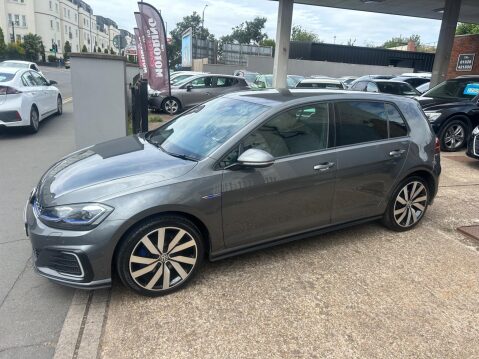 Volkswagen Golf 1.4 TSI 8.7kWh GTE Advance DSG Euro 6 (s/s) 5dr 34