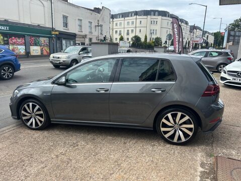 Volkswagen Golf 1.4 TSI 8.7kWh GTE Advance DSG Euro 6 (s/s) 5dr 35