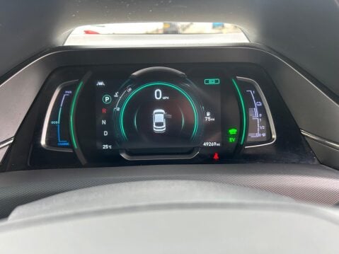 Hyundai IONIQ 1.6 h-GDi Premium DCT Euro 6 (s/s) 5dr 10