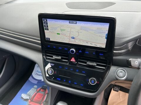 Hyundai IONIQ 1.6 h-GDi Premium DCT Euro 6 (s/s) 5dr 11