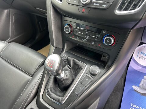 Ford Focus 2.0 TDCi ST-3 Euro 6 (s/s) 5dr 23