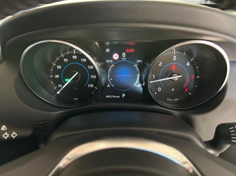 Jaguar XE 2.0d Prestige Auto Euro 6 (s/s) 4dr 9