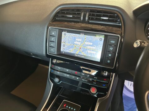Jaguar XE 2.0d Prestige Auto Euro 6 (s/s) 4dr 10