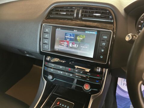 Jaguar XE 2.0d Prestige Auto Euro 6 (s/s) 4dr 13