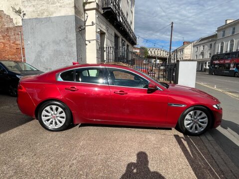 Jaguar XE 2.0d Prestige Auto Euro 6 (s/s) 4dr 31