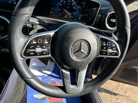 Mercedes-Benz A Class 1.5 A180d Sport (Executive) 7G-DCT Euro 6 (s/s) 5dr 19