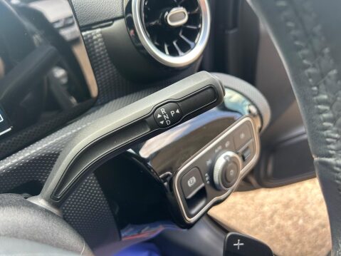 Mercedes-Benz A Class 1.3 A200 Sport 7G-DCT Euro 6 (s/s) 5dr 19