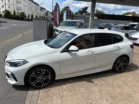 BMW 1 Series 1.5 118i M Sport (LCP) DCT Euro 6 (s/s) 5dr 37