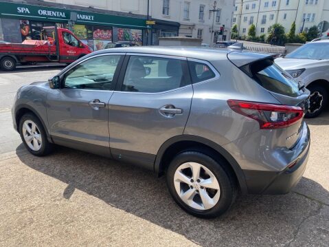Nissan Qashqai 1.5 dCi Acenta Premium DCT Auto Euro 6 (s/s) 5dr 15