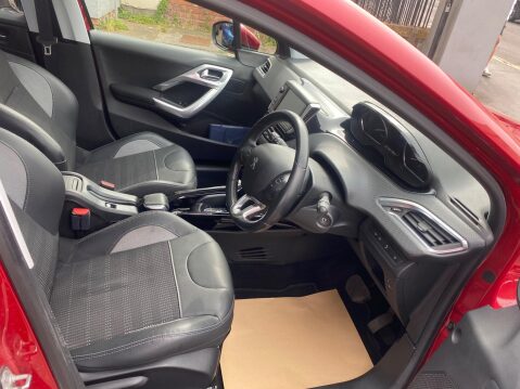 Peugeot 2008 1.2 PureTech Allure Premium EAT Euro 6 (s/s) 5dr 4