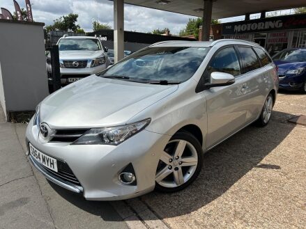 Toyota Auris 1.4 D-4D Excel Touring Sports Euro 5 (s/s) 5dr