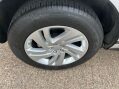 Land Rover Range Rover Evoque 2.0 P200 MHEV R-Dynamic S Auto 4WD Euro 6 (s/s) 5dr 38