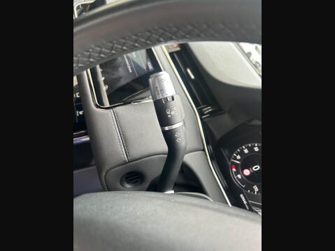 Land Rover Range Rover Evoque 2.0 P200 MHEV R-Dynamic SE Auto 4WD Euro 6 (s/s) 5dr 26