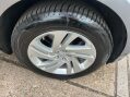 Land Rover Range Rover Evoque 2.0 P200 MHEV R-Dynamic SE Auto 4WD Euro 6 (s/s) 5dr 42