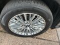 Mitsubishi Outlander 2.4h TwinMotor 13.8kWh Exceed CVT 4WD Euro 6 (s/s) 5dr 33