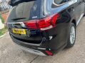 Mitsubishi Outlander 2.4h TwinMotor 13.8kWh Exceed CVT 4WD Euro 6 (s/s) 5dr 37