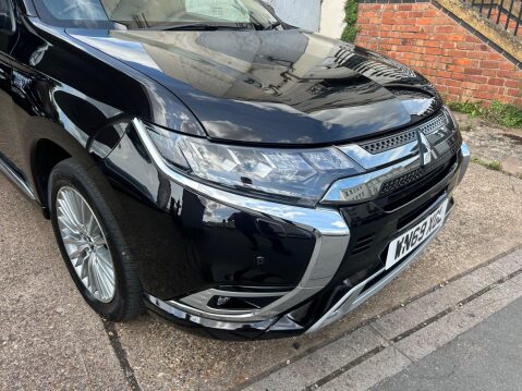 Mitsubishi Outlander 2.4h TwinMotor 13.8kWh Exceed CVT 4WD Euro 6 (s/s) 5dr 41