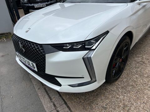 DS DS 4 1.6 E-TENSE 12.4kWh Performance Line + EAT8 Euro 6 (s/s) 5dr 37