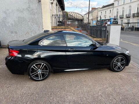 BMW 2 Series 1.5 218i M Sport Auto Euro 6 (s/s) 2dr 33
