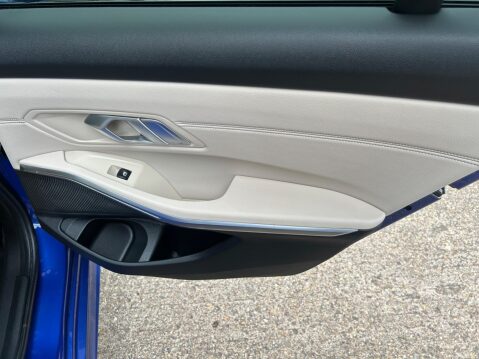 BMW 3 Series 2.0 330e 12kWh M Sport Auto Euro 6 (s/s) 4dr 26