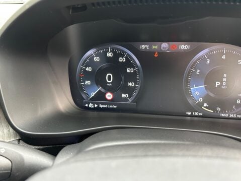 Volvo XC40 1.5 T3 Inscription Pro Auto Euro 6 (s/s) 5dr 15