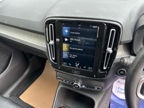 Volvo XC40 1.5 T3 Inscription Pro Auto Euro 6 (s/s) 5dr 12