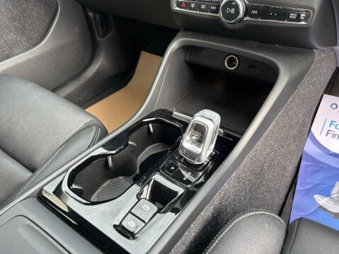 Volvo XC40 1.5 T3 Inscription Pro Auto Euro 6 (s/s) 5dr 20