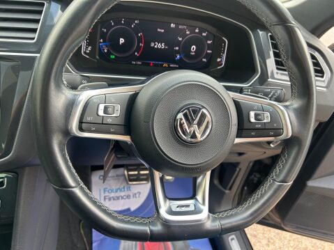 Volkswagen Tiguan 1.5 TSI EVO R-Line DSG Euro 6 (s/s) 5dr 35