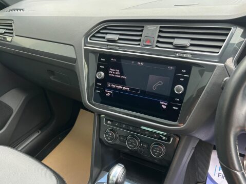 Volkswagen Tiguan 1.5 TSI EVO R-Line DSG Euro 6 (s/s) 5dr 25