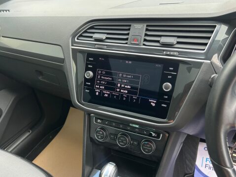 Volkswagen Tiguan 1.5 TSI EVO R-Line DSG Euro 6 (s/s) 5dr 26