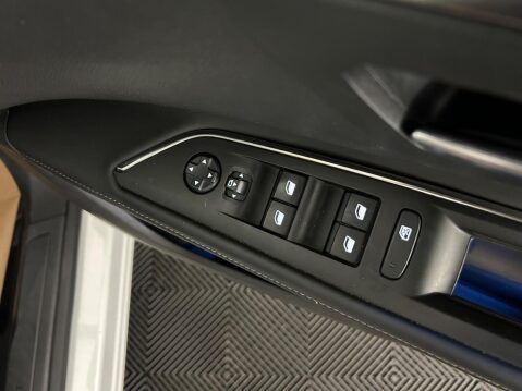 Peugeot 5008 1.5 BlueHDi Allure EAT Euro 6 (s/s) 5dr 33
