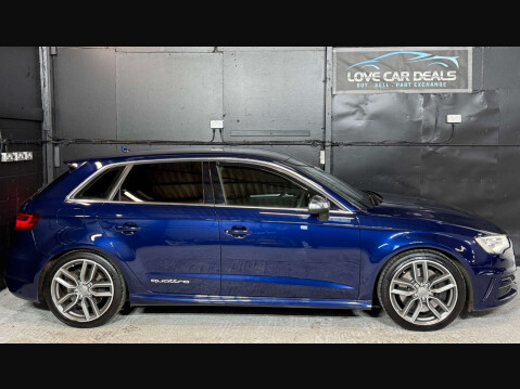 Audi A3 2.0 S3 Sportback Quattro Semi-Auto 4WD 5dr 9