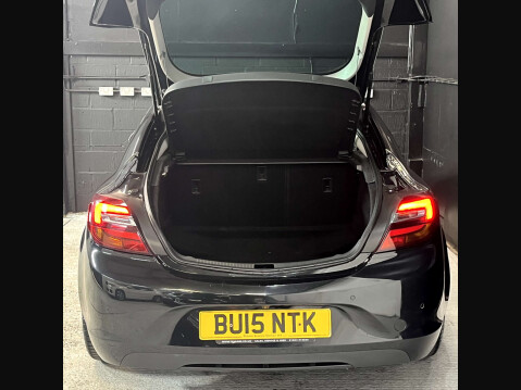 Vauxhall Insignia 1.4 Insignia SRi Nav S/S 5dr 23