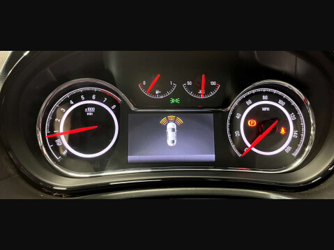 Vauxhall Insignia 1.4 Insignia SRi Nav S/S 5dr 28