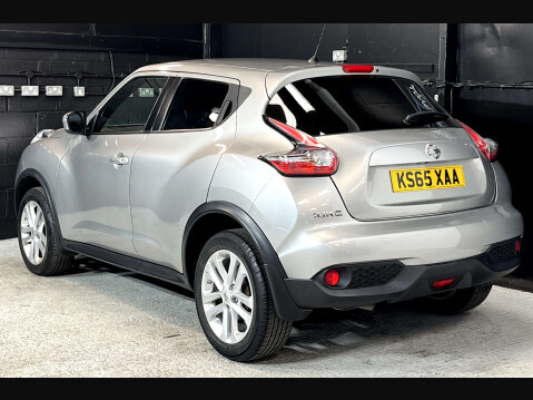 Nissan Juke 1.6 Juke N-Connecta CVT 5dr 2
