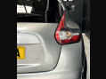 Nissan Juke 1.6 Juke N-Connecta CVT 5dr 20