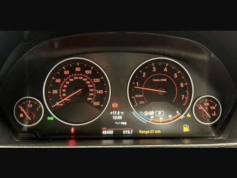 BMW 3 Series 2.0 328i M Sport Auto 4dr 31