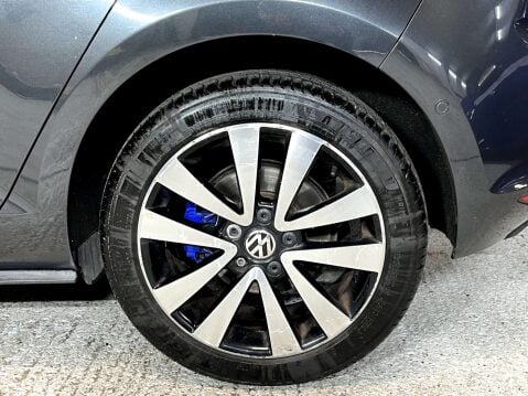Volkswagen Golf 1.4 Golf GTE Semi-Auto 5dr 20
