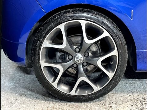 Vauxhall Corsa 1.6 Corsa VXR 3dr 13