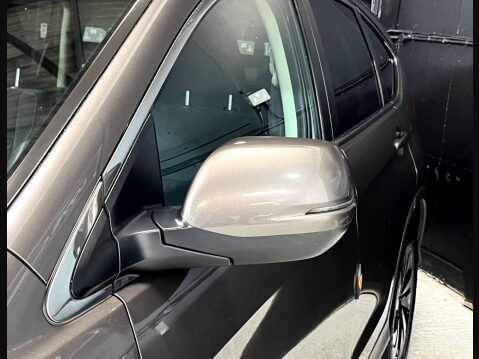 Honda CR-V 2.0 CR-V SR i-VTec 4WD 5dr 8