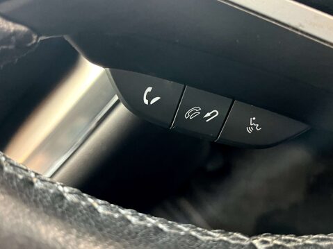 Honda CR-V 2.0 CR-V SR i-VTec 4WD 5dr 37