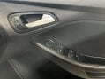 Ford Focus 1.0 Focus ST-Line X 5dr 23