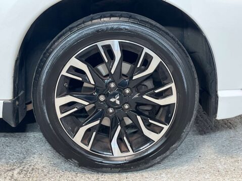 Mitsubishi Outlander 2.0 Outlander GX 4h PHEV Semi-Auto 4WD 5dr 12